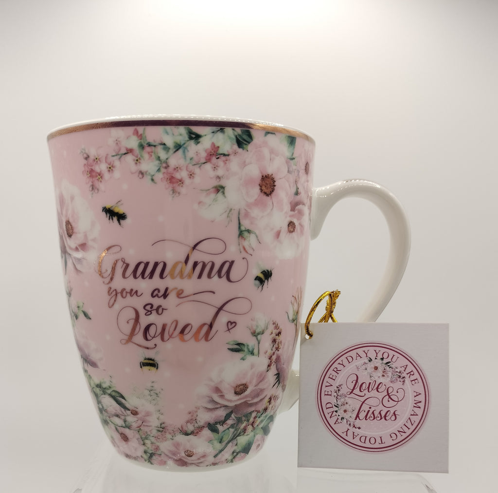 Grandma pretty in pink mug