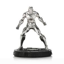 Iron Man Invincible Figurine
